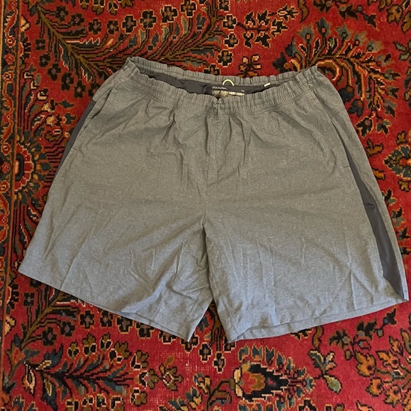 Target All In Motion Shorts - Picture 4 of 5